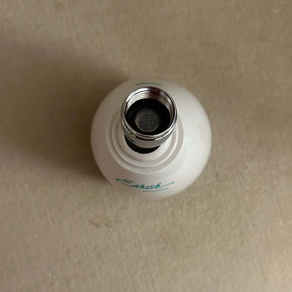 Shower Head Attachment to reduce water consumption - Picture 3 of 4